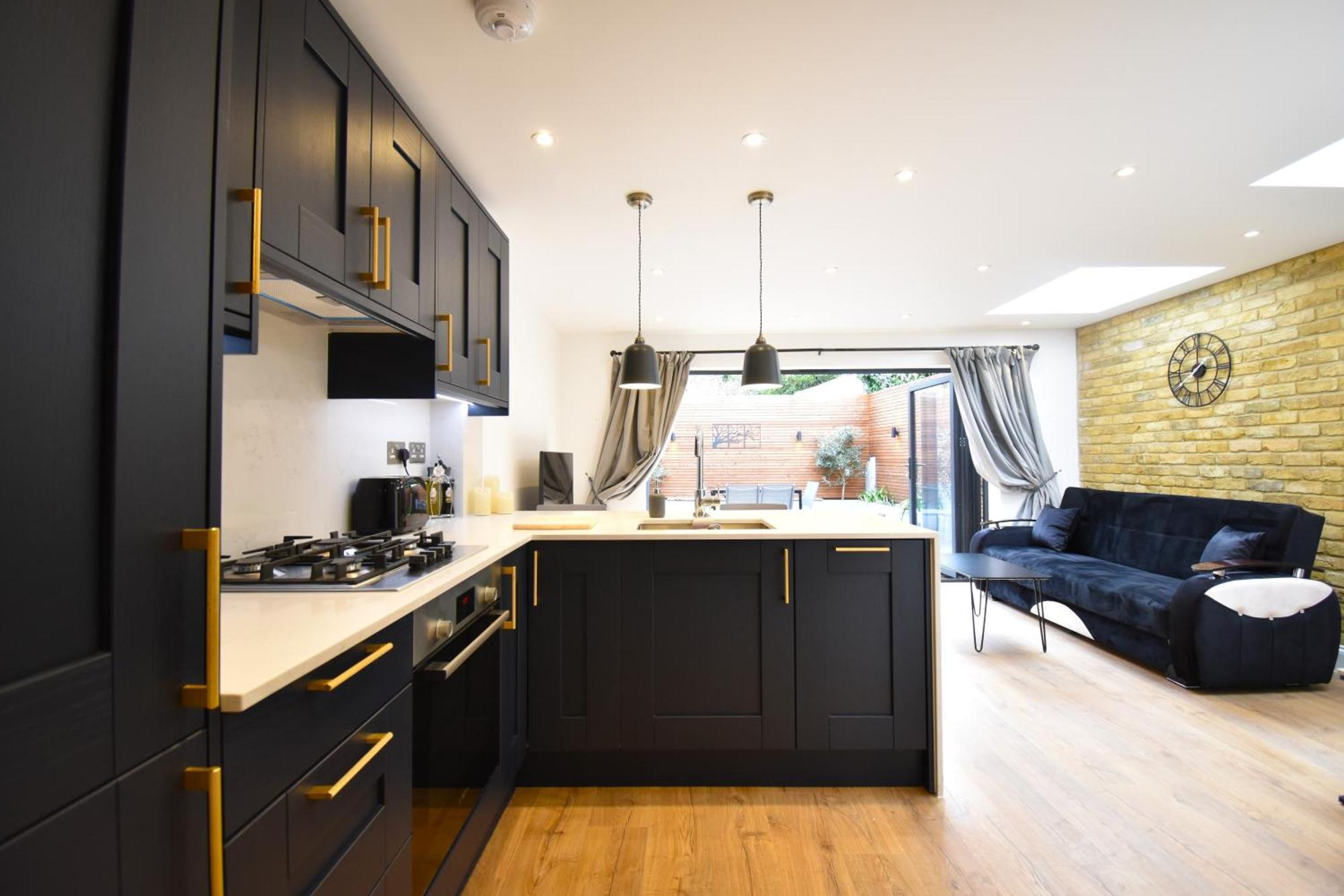 Stunning 2 Bed Apartment London Exterior photo