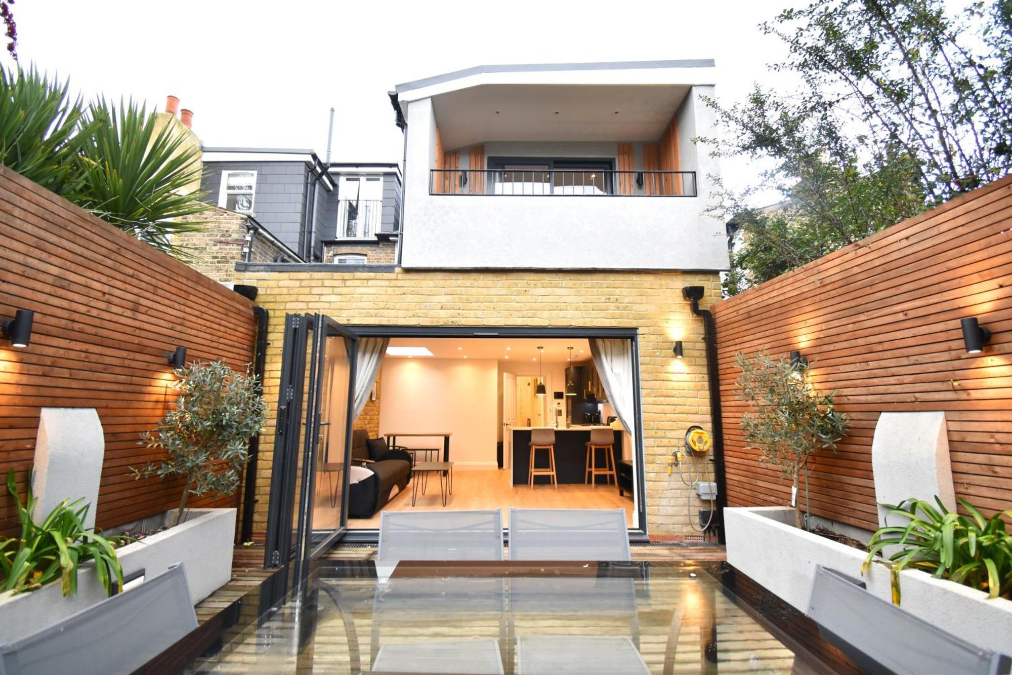 Stunning 2 Bed Apartment London Exterior photo